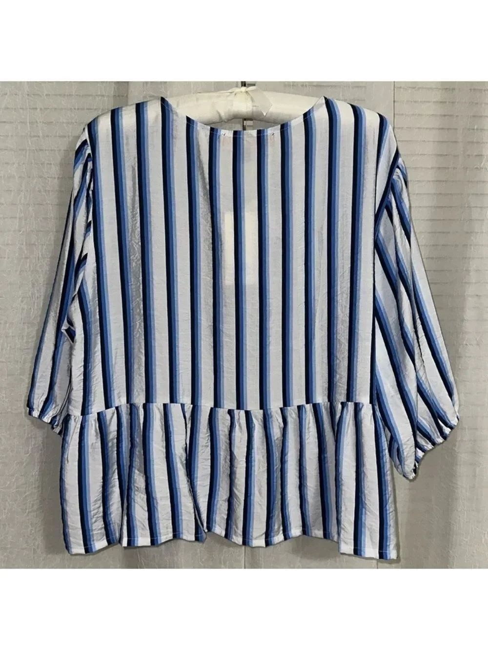 hester & orchard L White Blue Stripe Baby Doll Front Ties Quarter Sleeve Blouse - Picture 2 of 10